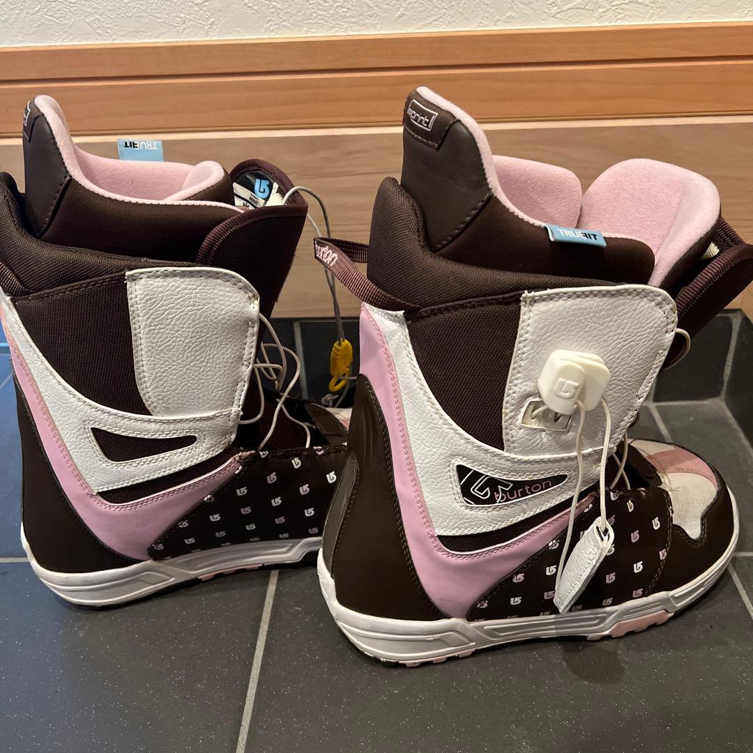 Burton スノボブーツ　minto 24cm