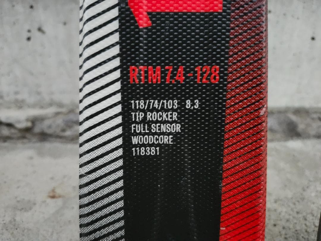 Völkl RTM 128 スキー板 128cm