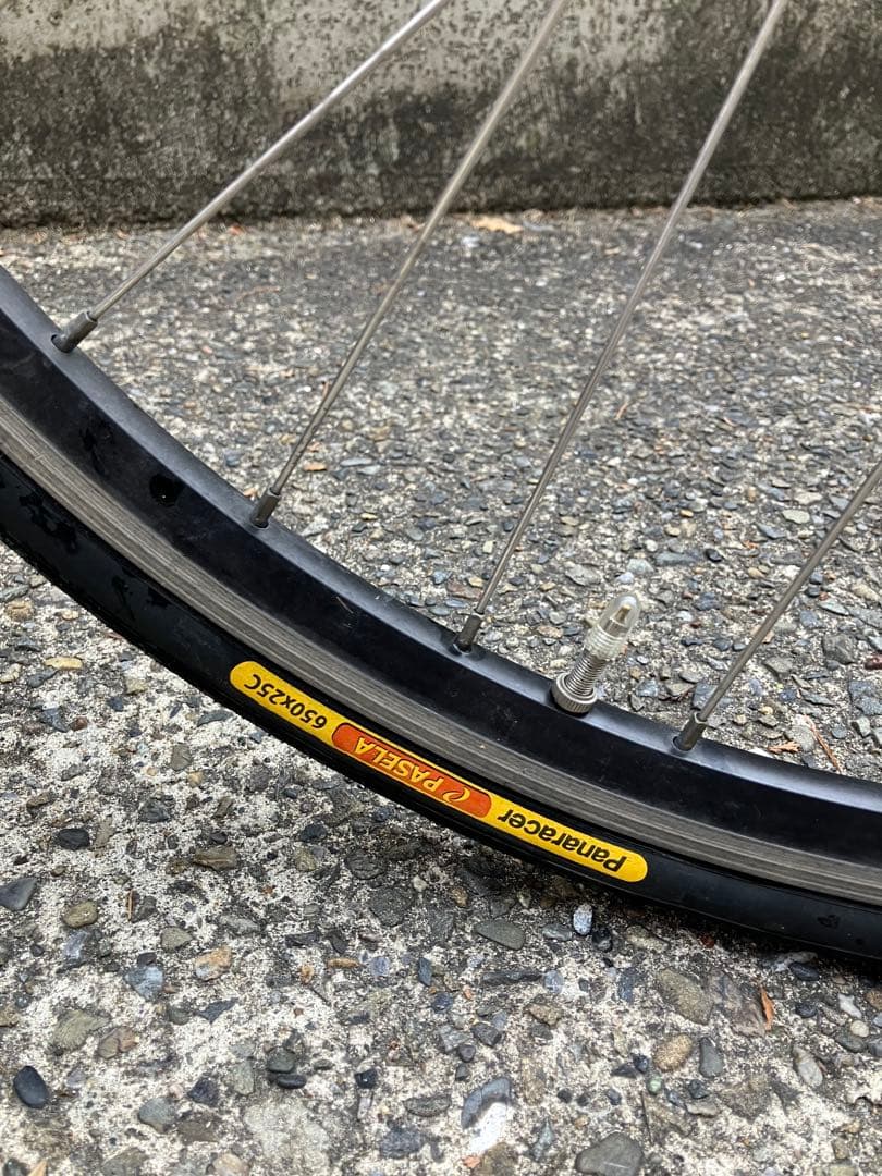 ARAYAツバメ自転車ライトベージュ色 シティサイクル 空気入れ(配送別)