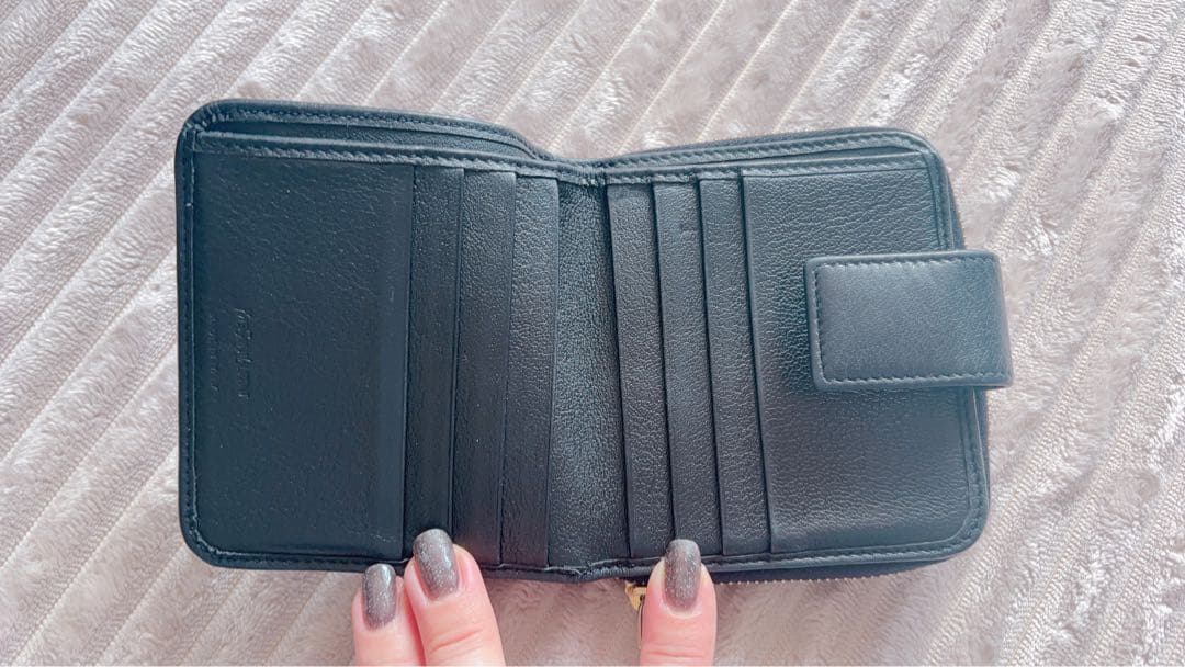 YSL ２つ折り財布