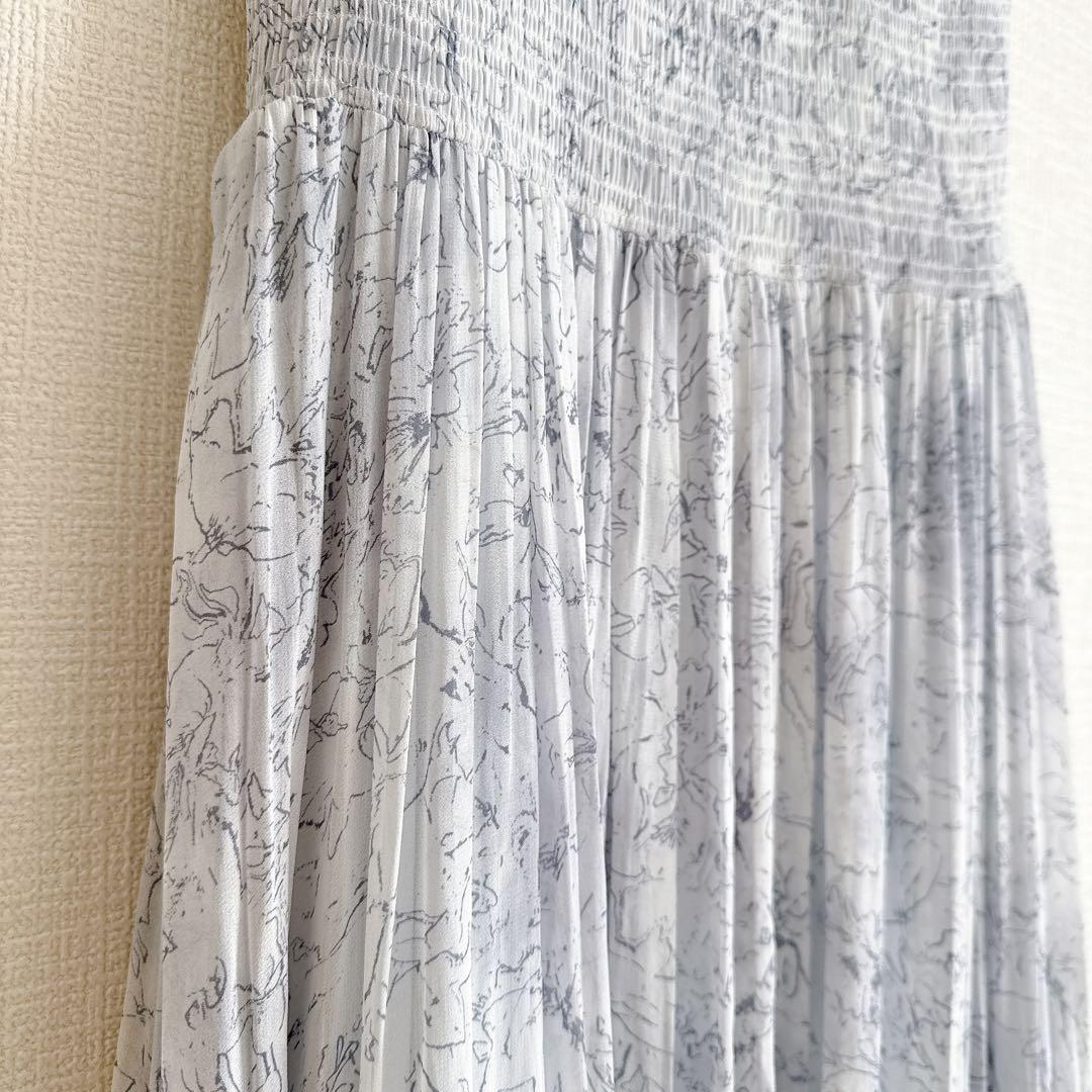 未使用タグ付きフレイアイディー ラインアートシフォンワンピース ブルー 近年