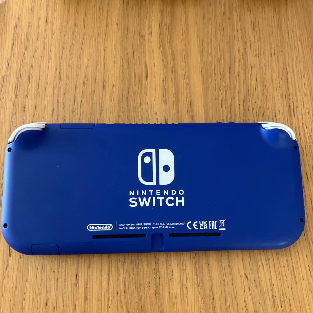 任天堂Switch ライト　本体　美品