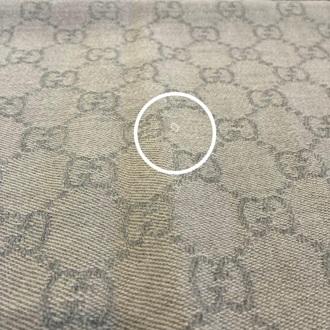 GUCCI GGパターン グレー マフラー　証明カード付き