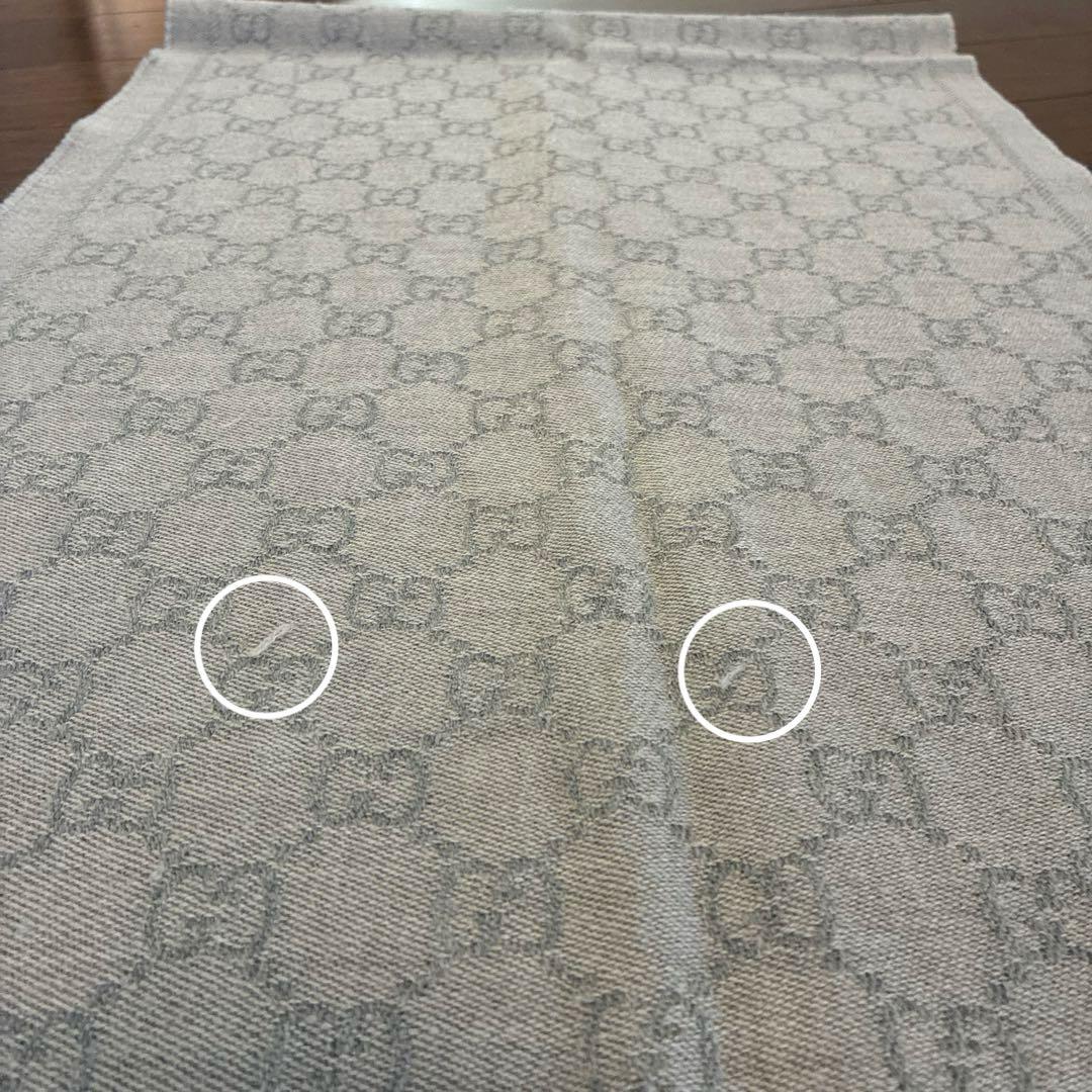 GUCCI GGパターン グレー マフラー　証明カード付き