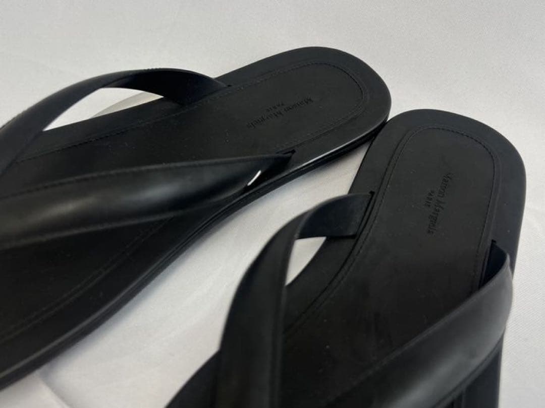 靴 Maison Margiela Tabi Thong Sandal