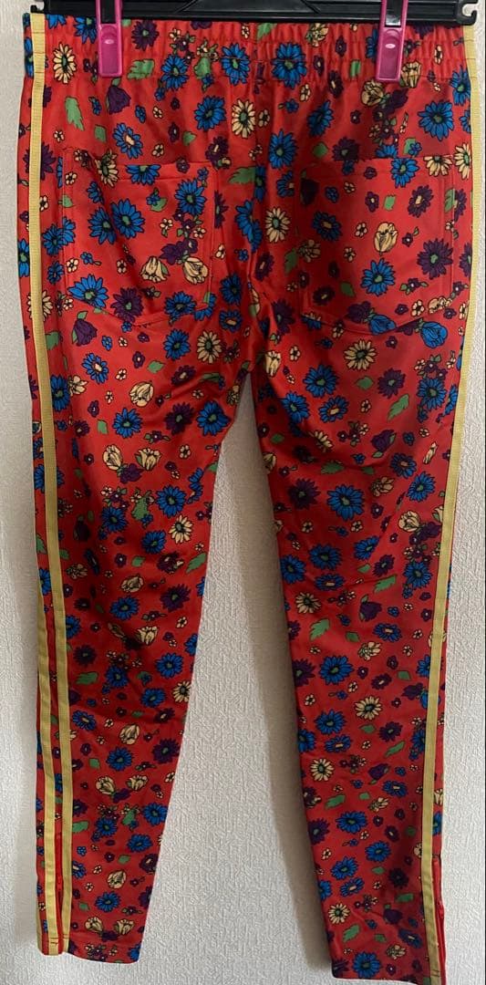 かくかくしかじかadidas ロデオクラウンズコラボ 花柄ジャージS 上下セット