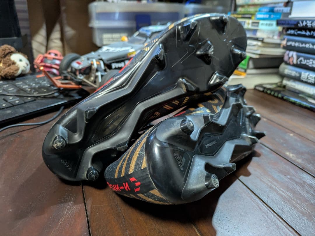 アディダス　ネメシスメッシ17.1FG