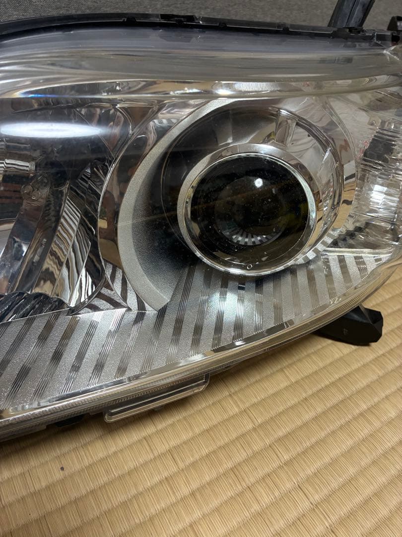 USトヨタ シエナ ヘッドライト 日本道路光軸 リミテッド XLE LE