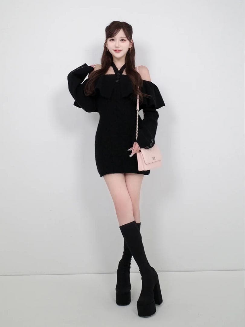 【Darich】ホルターデザインオフショルニットミニワンピース