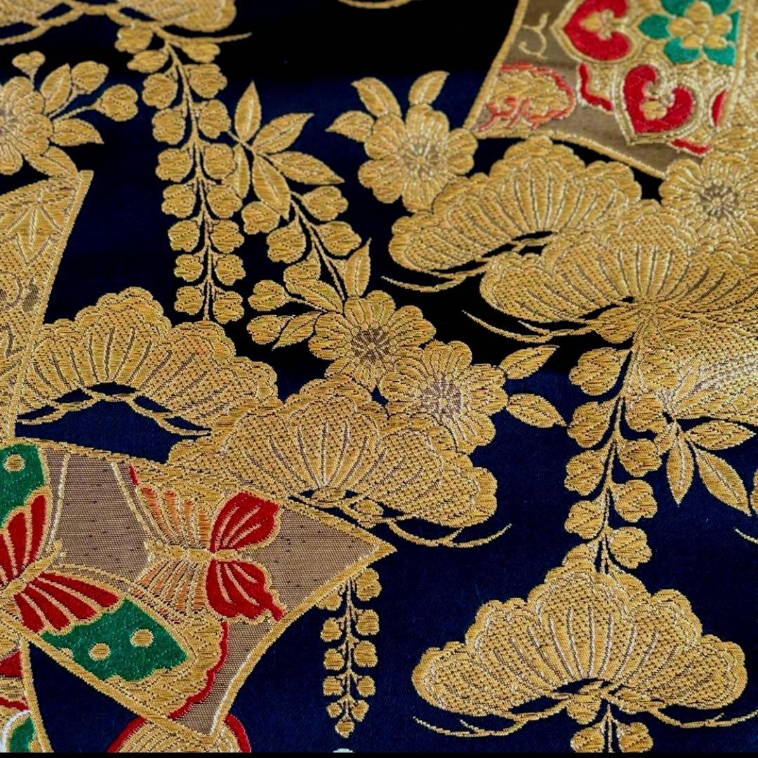 ✴テーブルランナー　兼　タペストリー　正絹　帯生地使用　熨斗　大　ハンドメイド