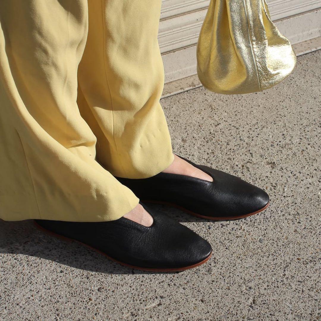 美品　SUI バレエ　シューズ　V BALLET ゴートレザーブラック24.5