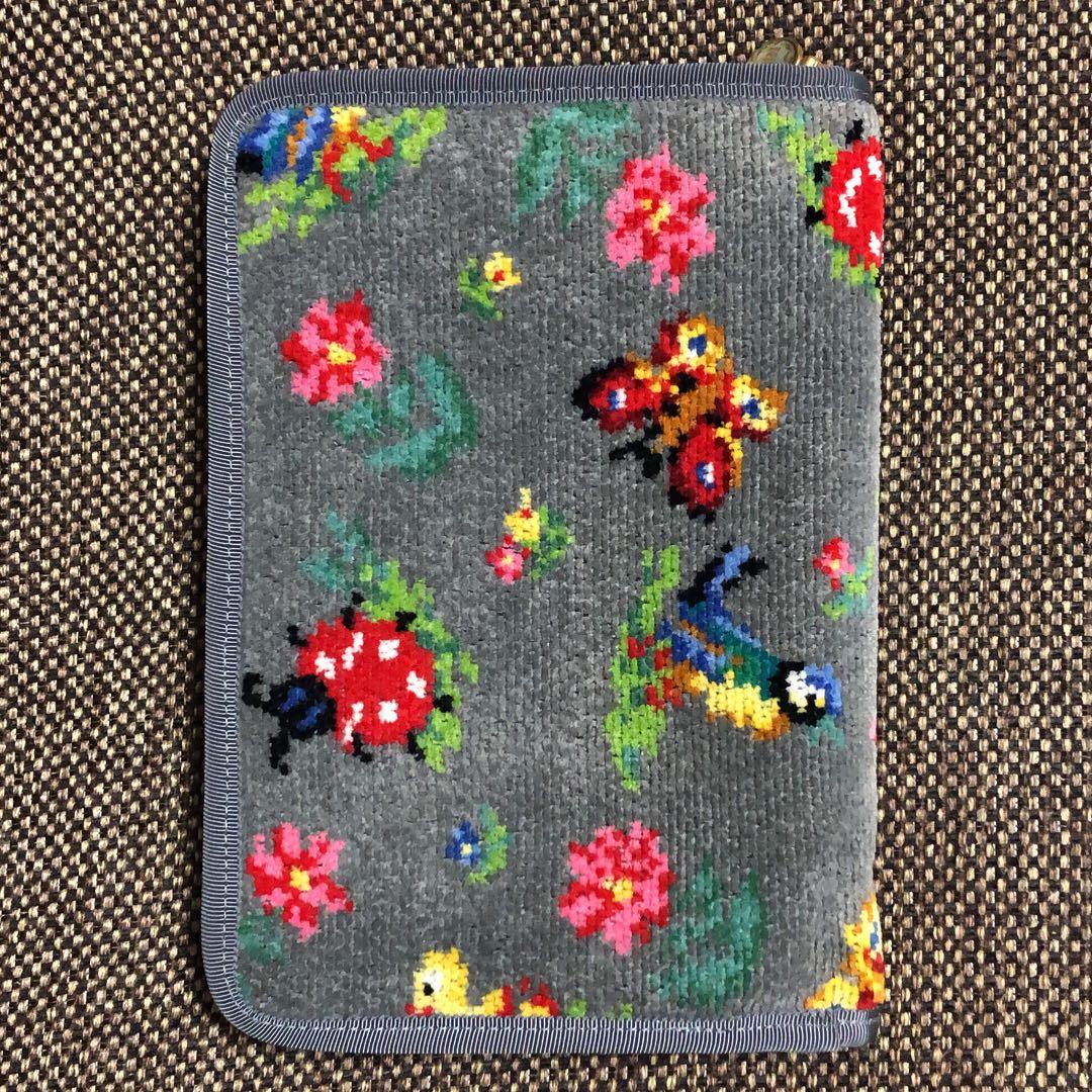 フェイラー　ハイジ　マルチケース　グレー　取扱店限定