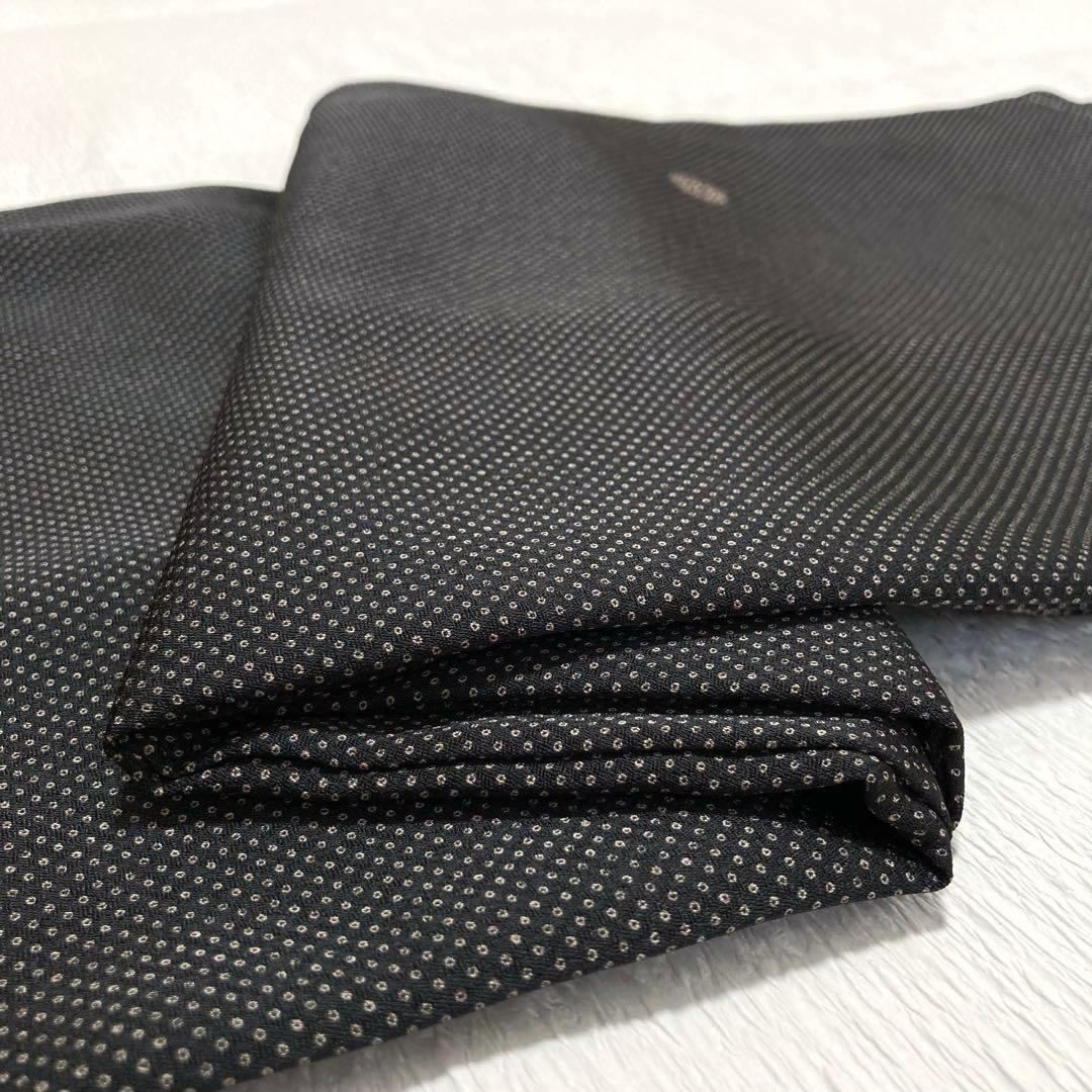 【未使用美品✨】東レシルック　洗える着物　小紋　水玉　黒色　泡　手縫い仕立てG3