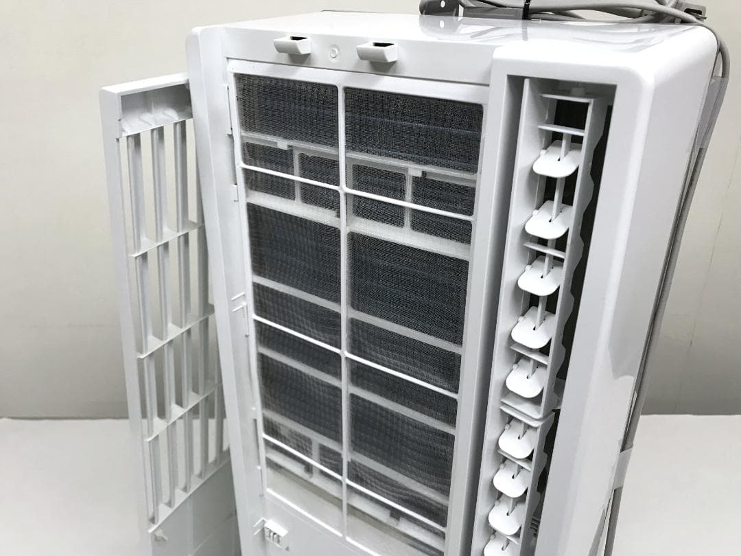 user4e62ffa0様　ハイアール　窓用エアコン　JA-16V　2021年製