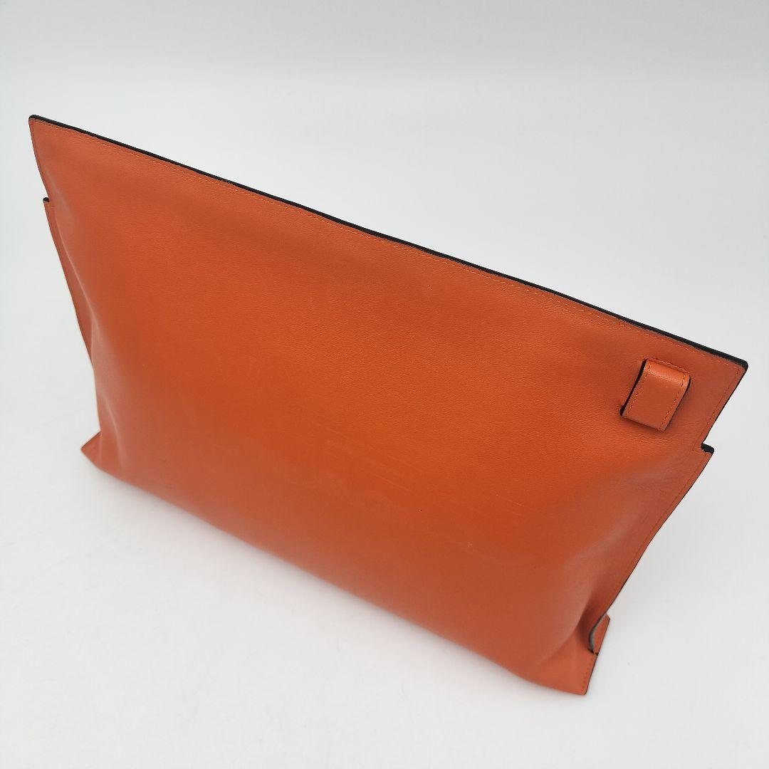 ゆたゆた　極美品✨ロエベ　クラッチバッグ　レザー