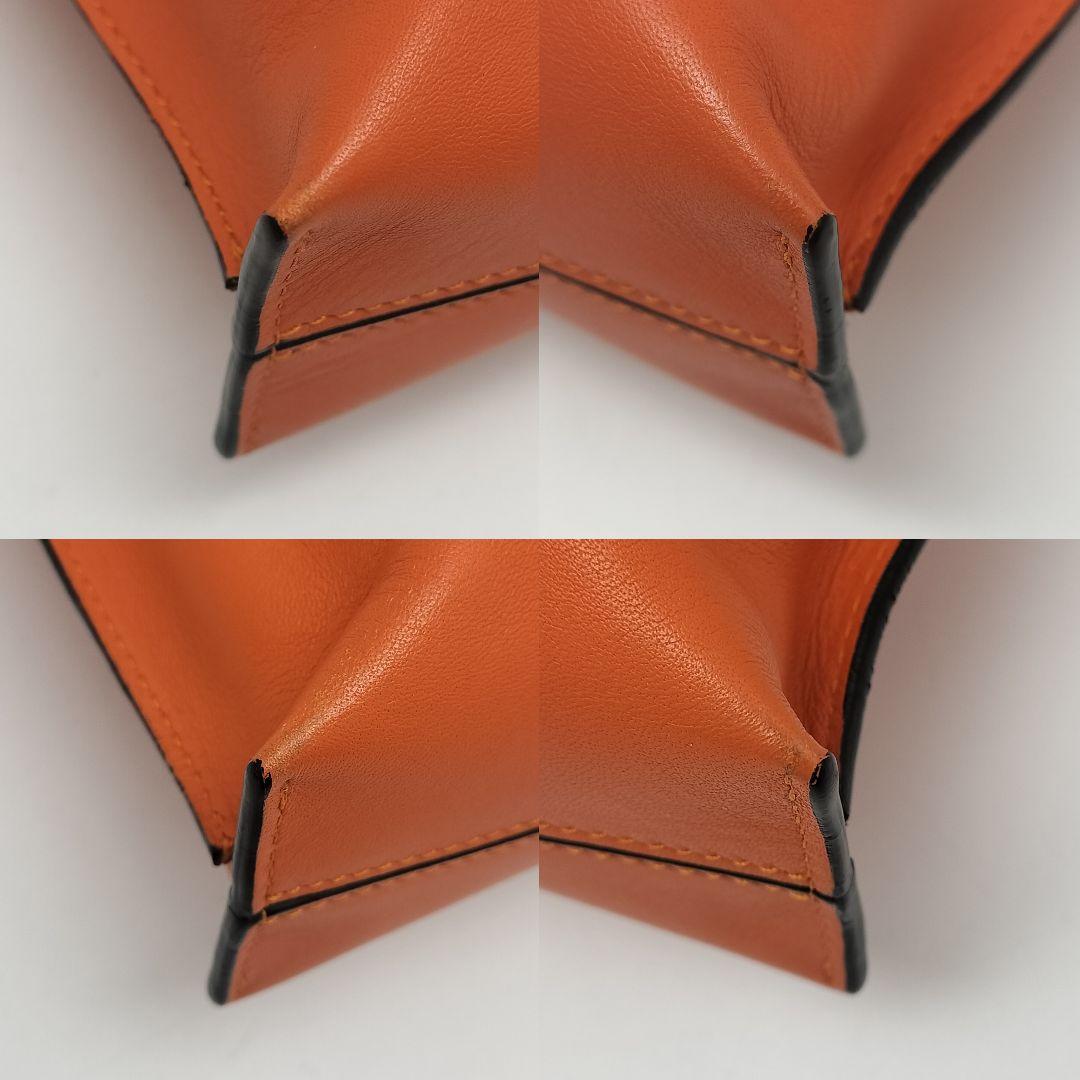 ゆたゆた　極美品✨ロエベ　クラッチバッグ　レザー