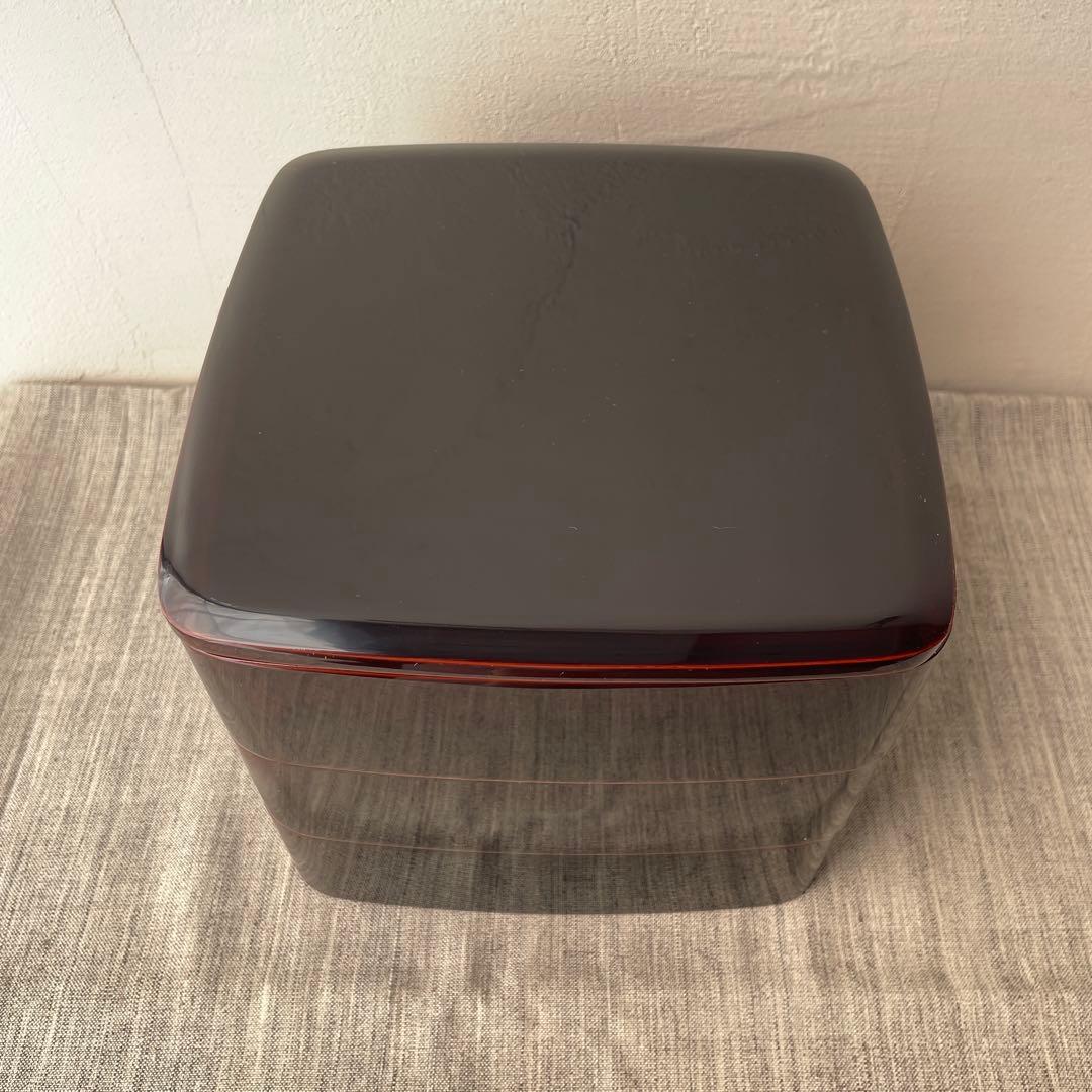 溜塗 木製 漆器 重箱 3段 19.5cm 黒　無地　胴張り