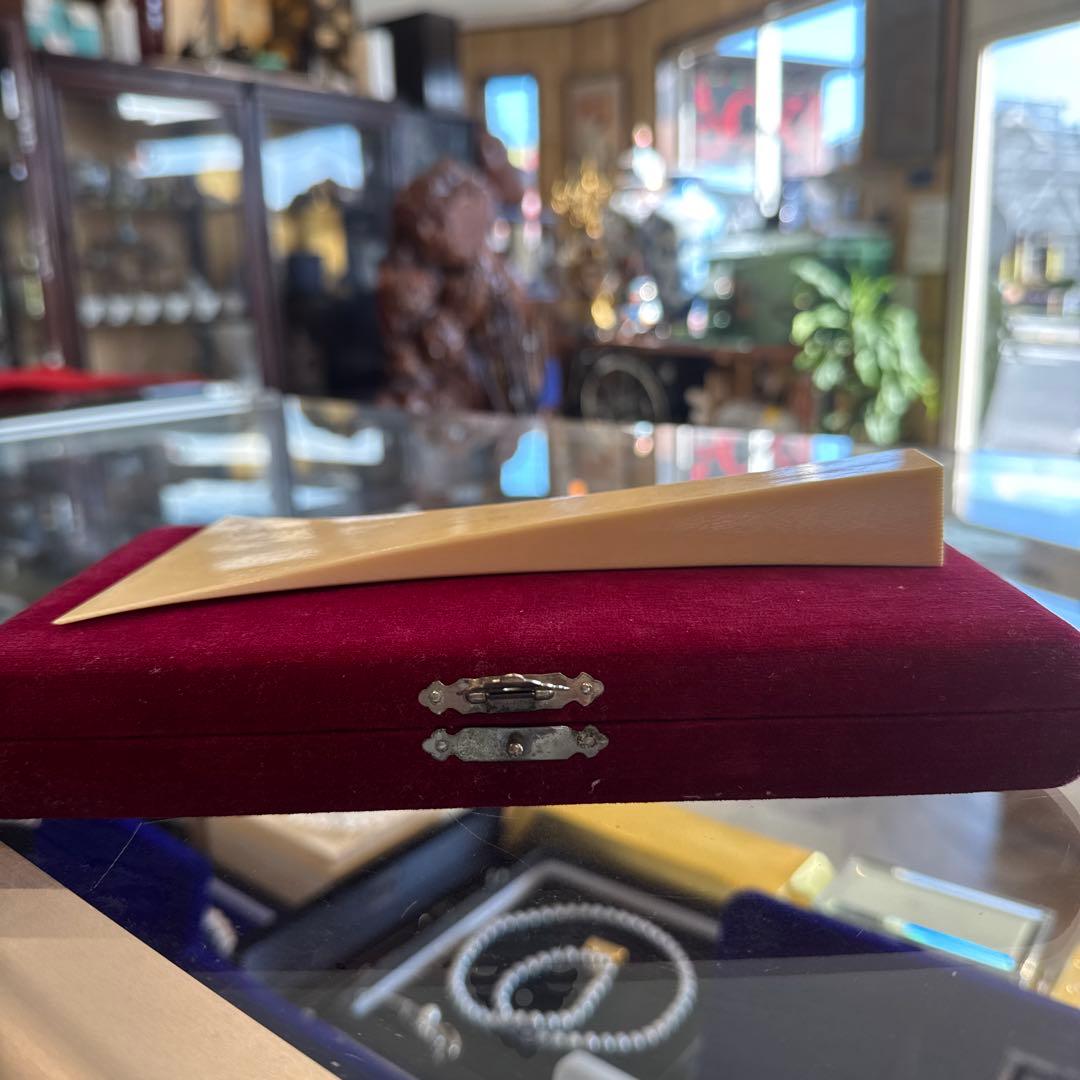 極上　三味線　撥　バチ　天然素材　和楽器　民謡　アンティーク　細密細工