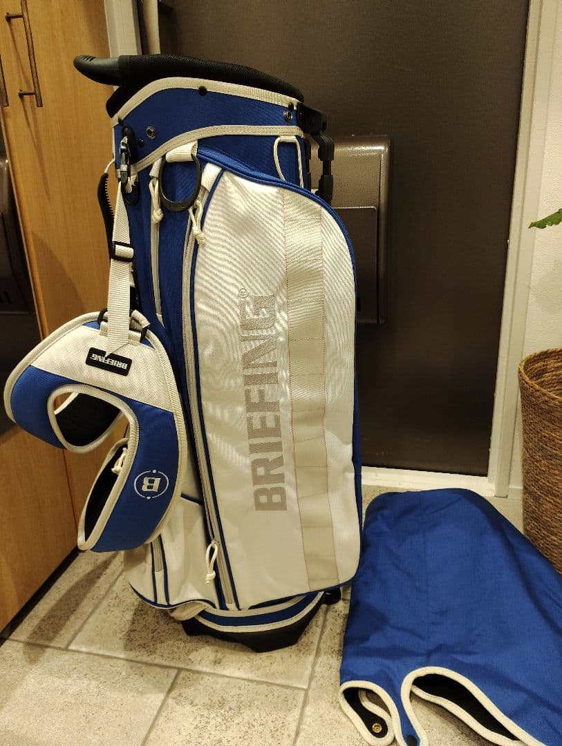 終値【限定品】ブリーフィングスタンドキャディバッグ