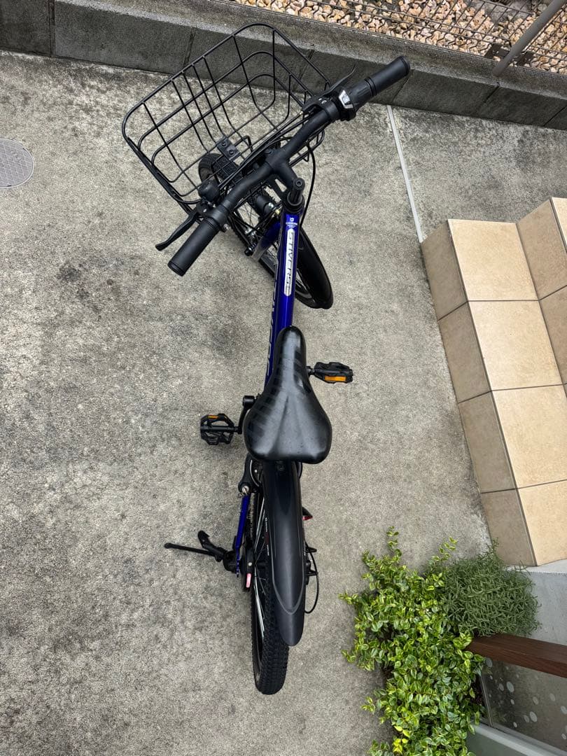 6段ギア子供用自転車 青 前面バスケット付き