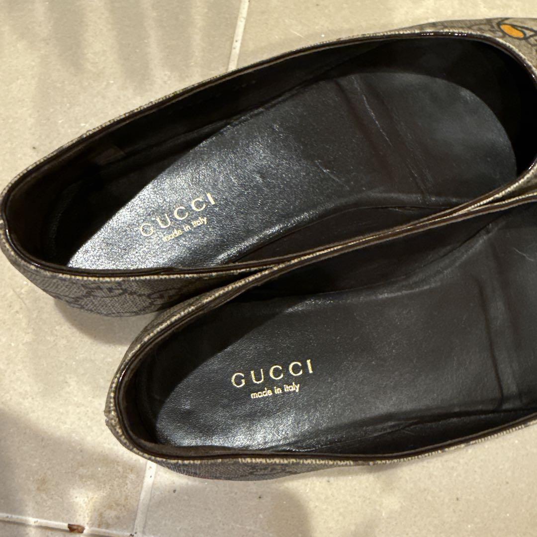 GUCCI フラットシューズ ハートプリント