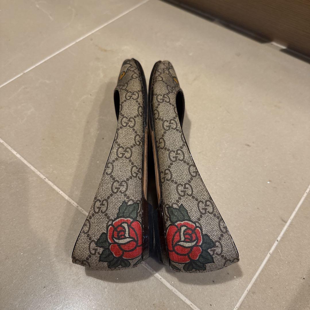 GUCCI フラットシューズ ハートプリント