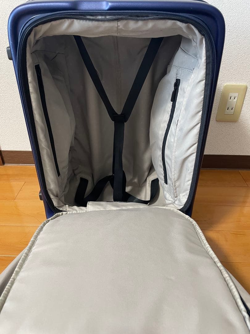 バッグ LOJEL CUBO S size