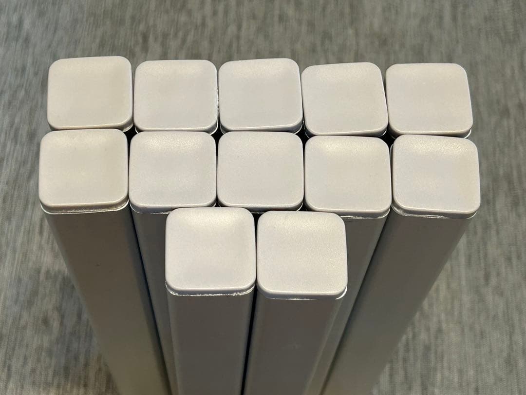 西一　OUTPUT LIFE（アウトプットライフ）　エアグランプソファ3P