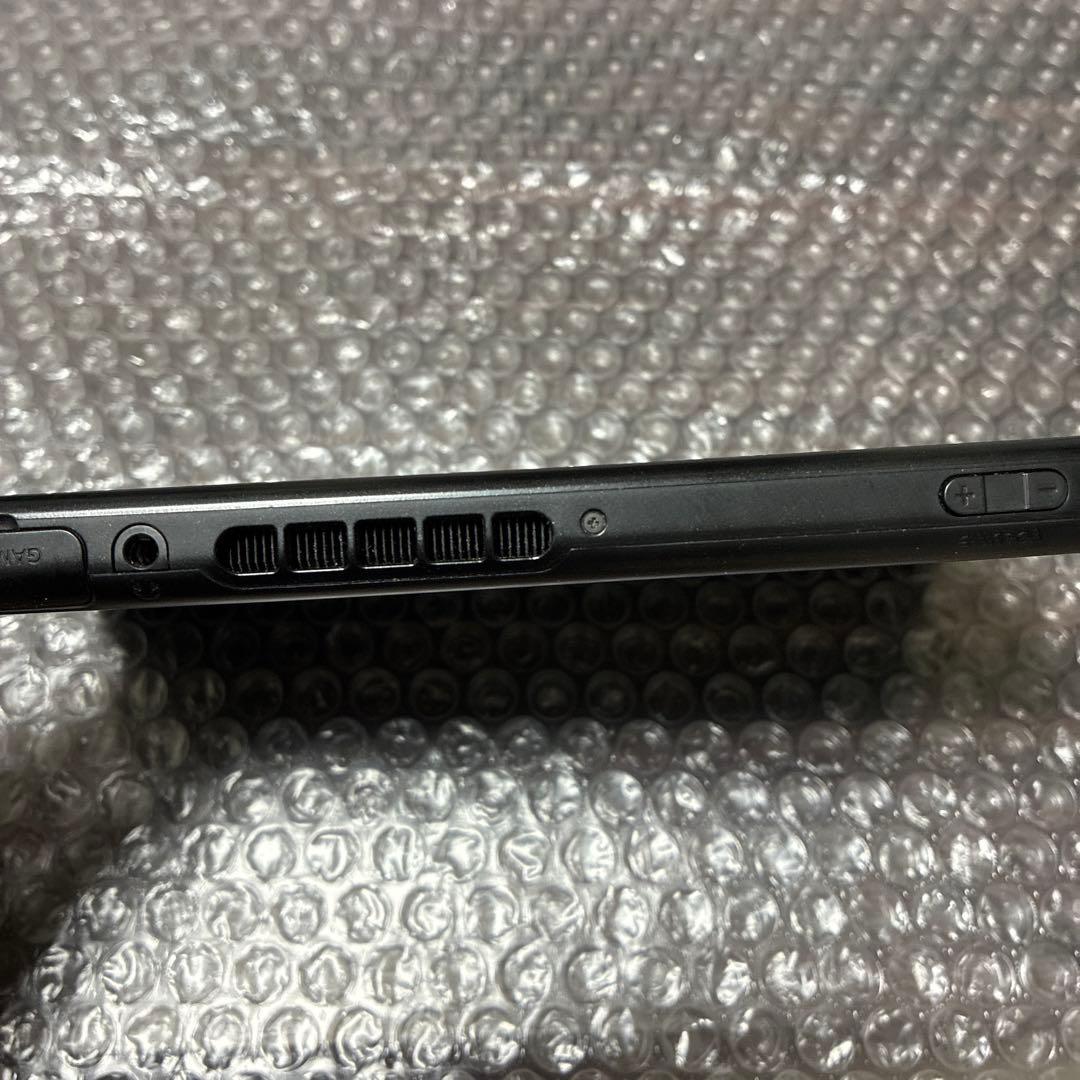 9 Nintendo Switch 本体　初期型