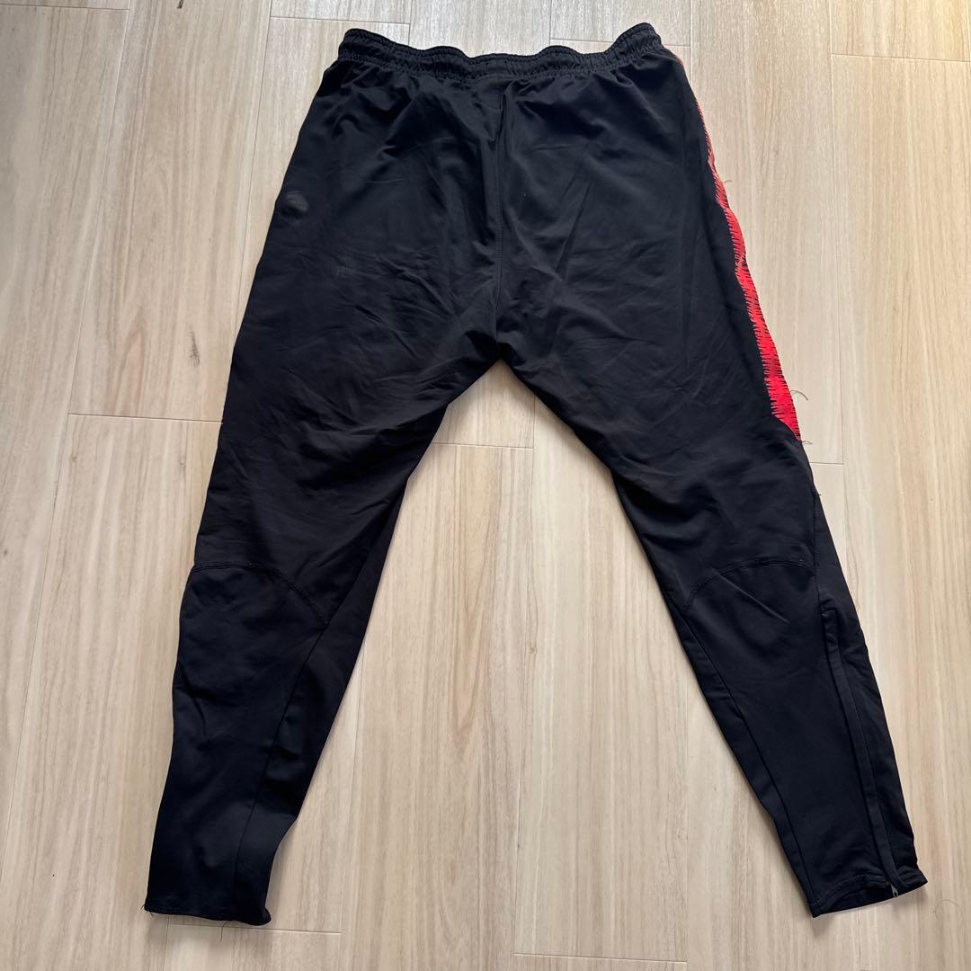 サンフレッチェ広島　支給品ジャージ下