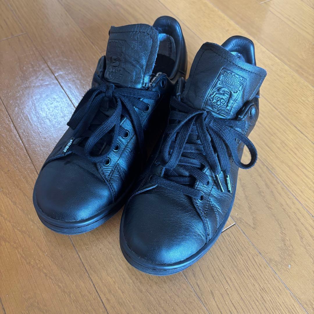 アディダス スタンスミス LUX GTX IG8661 コアブラック 24.5