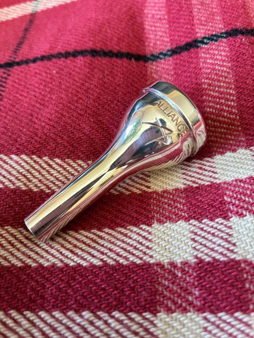 y*n様 アライアンス コルネットマウスピース　RM1