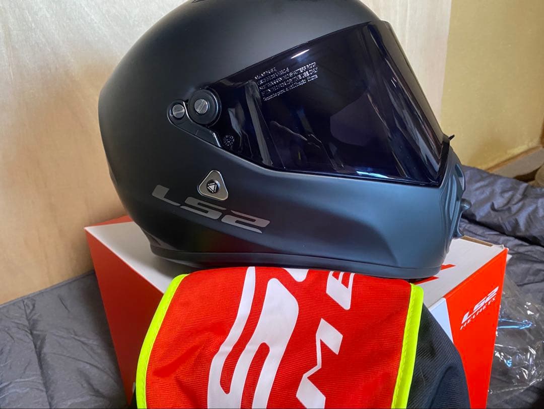 LS2 Street Fighter フルフェイスヘルメット Mサイズ