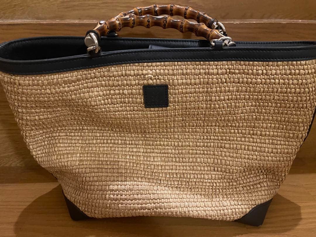 Gucci ストローかごバッグ バンブーハンドル