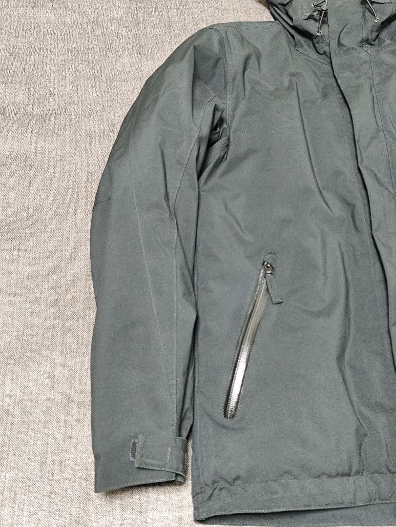 GOLDWIN ゴールドウィン　Lサイズ