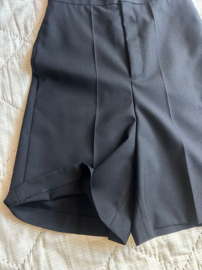 エンフォルド　ウール　ハーフパンツ　ブラック
