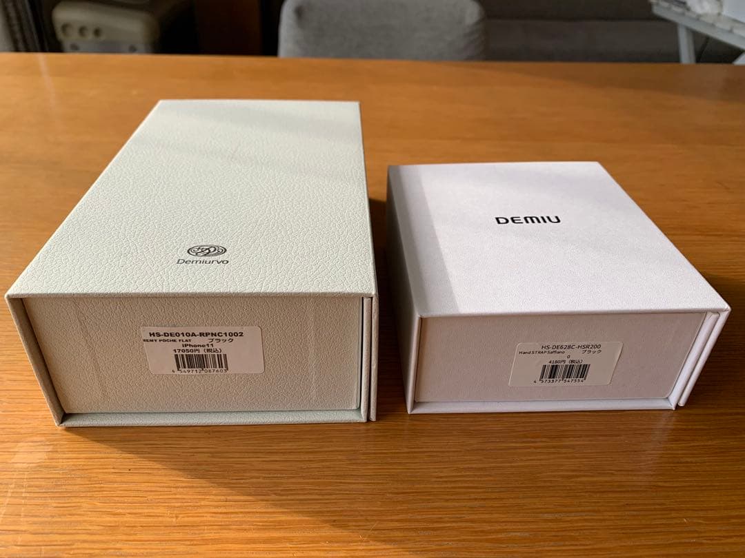 【➕セットver.】Demiurvo スマホケースiPhone 11手帳型ケース