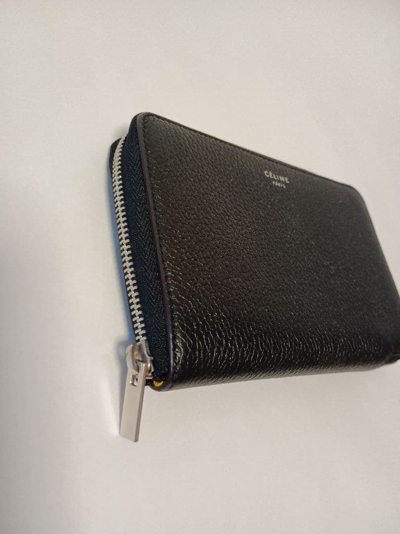 CÉLINE ブラック 二つ折り財布 ミディアムジップラウンドウォレット