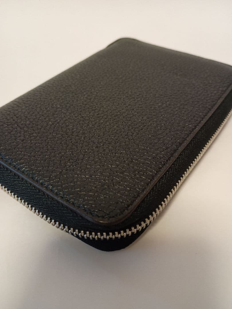 CÉLINE ブラック 二つ折り財布 ミディアムジップラウンドウォレット