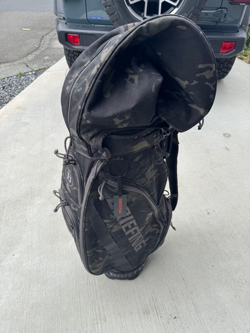 廃盤品　ブリーフィングゴルフ/カートキャデーバッグ/口枠15分割