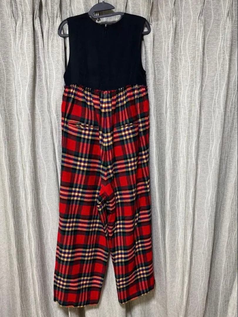 最終値下げ　ノワールケイニノミヤ　サロペット