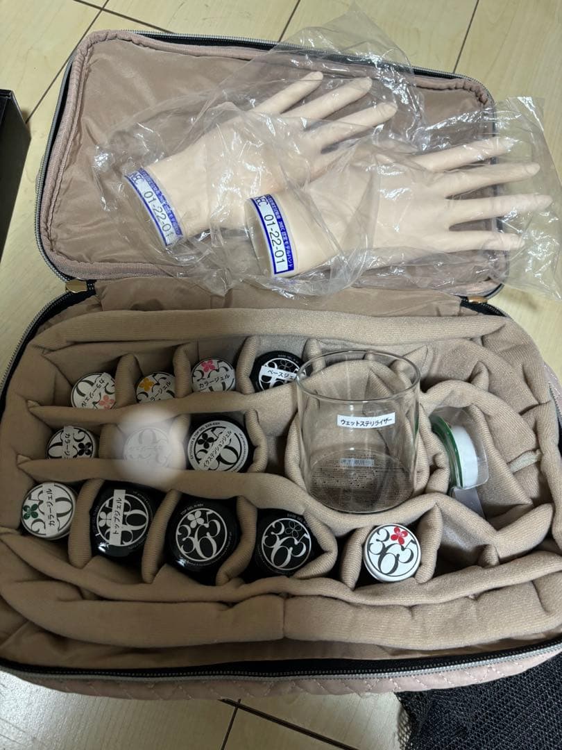 ネイルジェル検定セット　初級　中級　上級　資格　モデルハンド