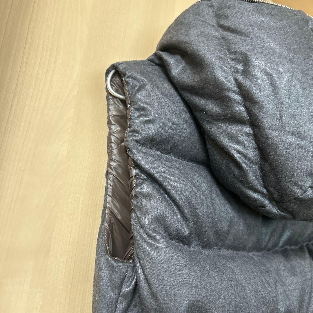お値下げします♡DOVETICA ダークグレー フード付きダウンベスト 40