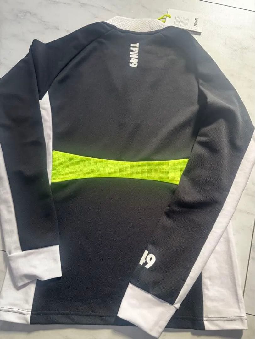 TFW49 ゴルフ レディースシャツ Sサイズ