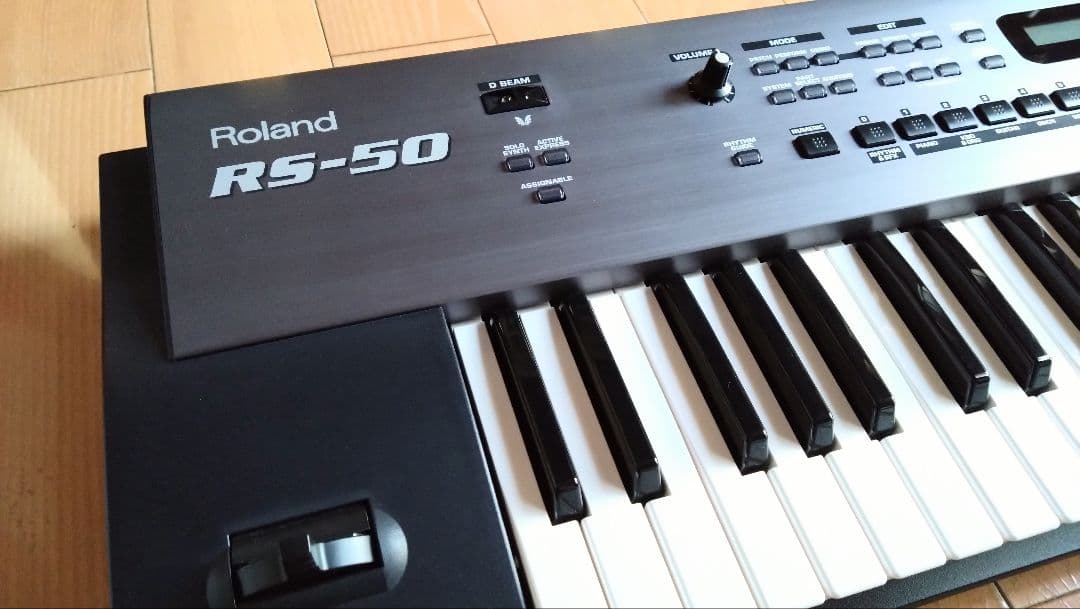 Roland RS-50 ローランド シンセサイザー