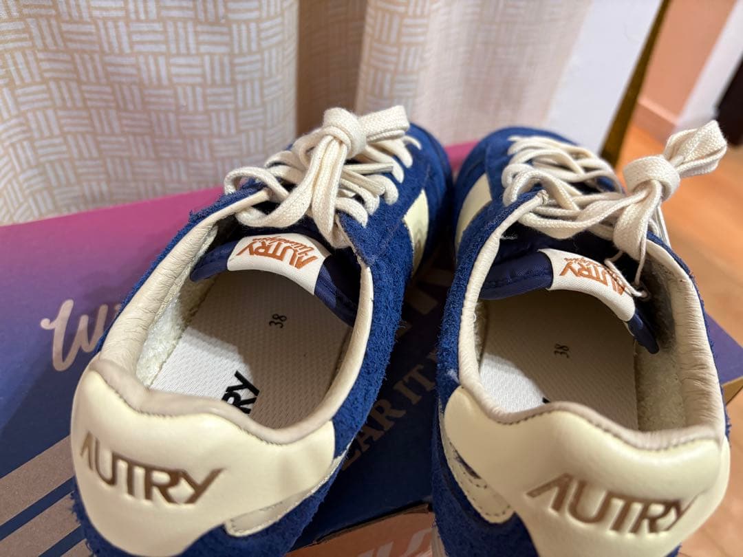 短期出品 ★ サイズ38 AUTRY オートリー スニーカー