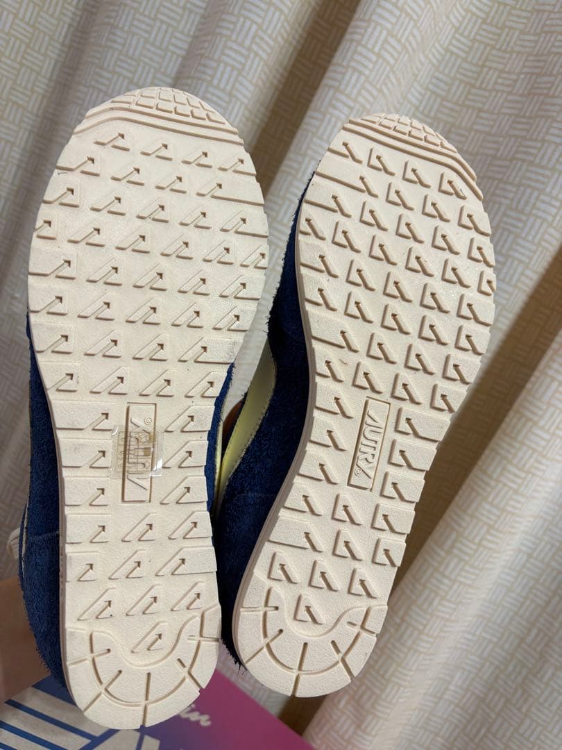 短期出品 ★ サイズ38 AUTRY オートリー スニーカー