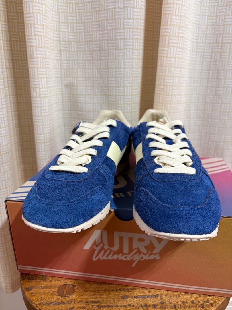 短期出品 ★ サイズ38 AUTRY オートリー スニーカー