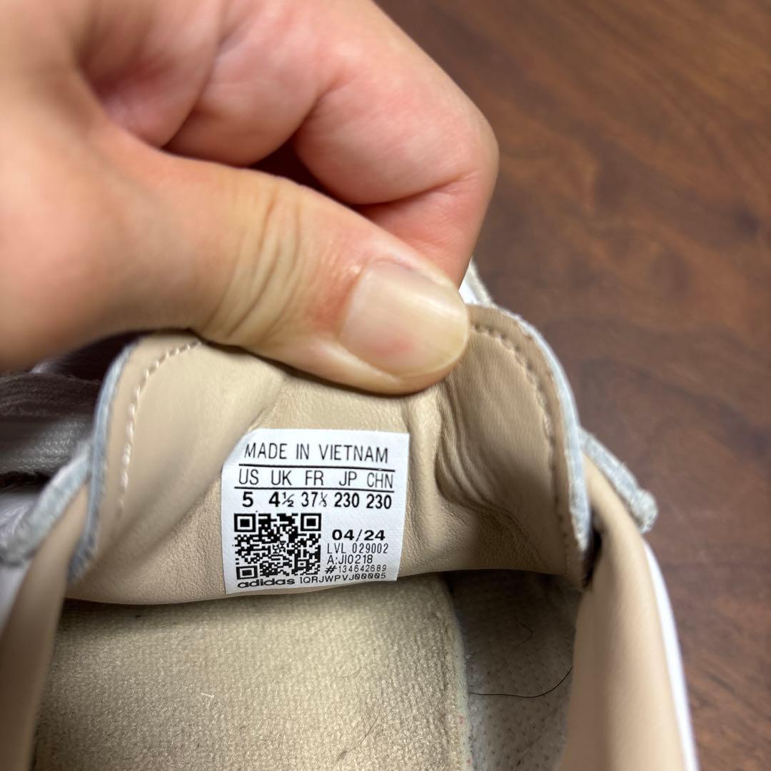 adidas Samba ホワイト/ベージュ スニーカー