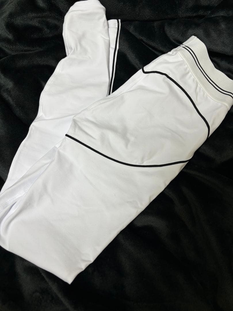 alo アロヨガ　Airbrushレギンス　XXS ホワイト　定価19300円